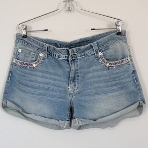 Knox Rose Jean Short Women's Size 16/33 Embroidered Midi Mid Rise Raw Blue Denim